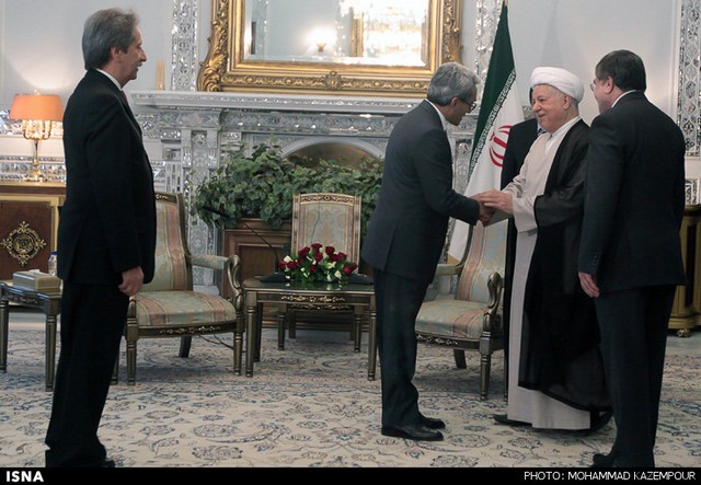 دیدار وزیر فرهنگ پرتغال با هاشمی (عکس)