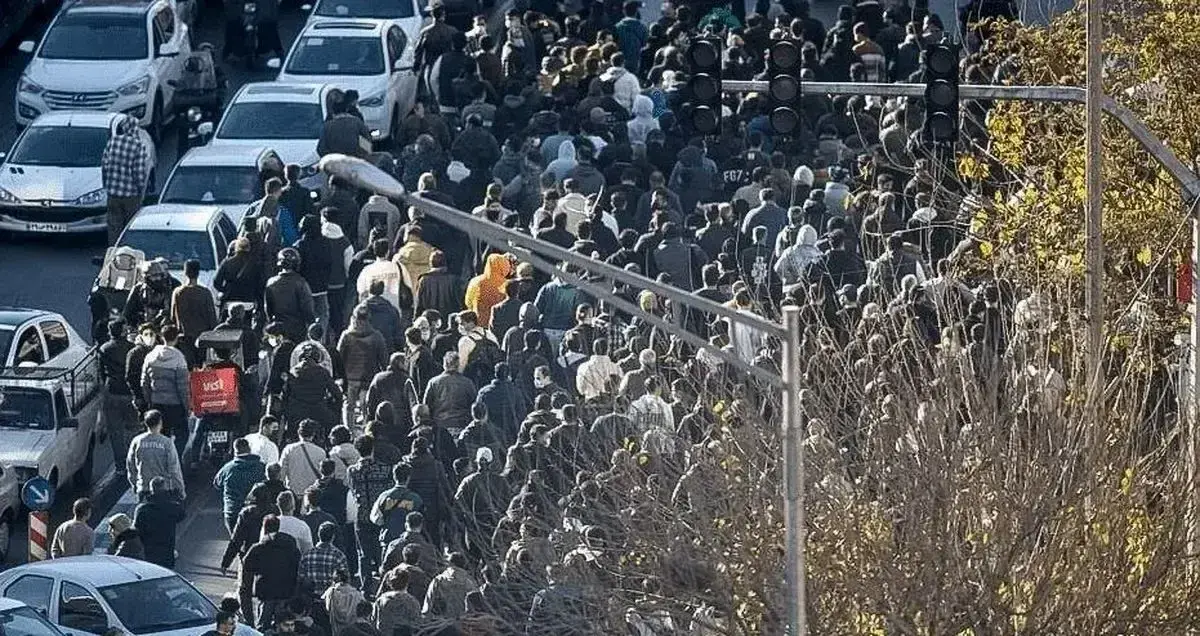 ریشه اصلی اعتراضات مردم چیست؟